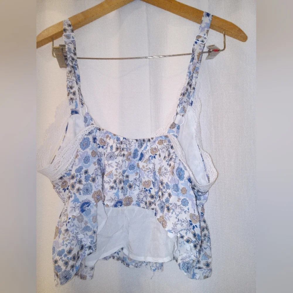 ALYA  TOP - Picture 4 of 4